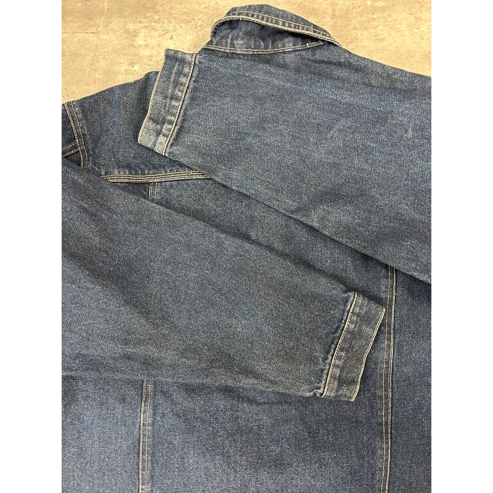 Vintage Y2K Mecca Jeans Dark Wash Denim Trucker Jacket Size Medium