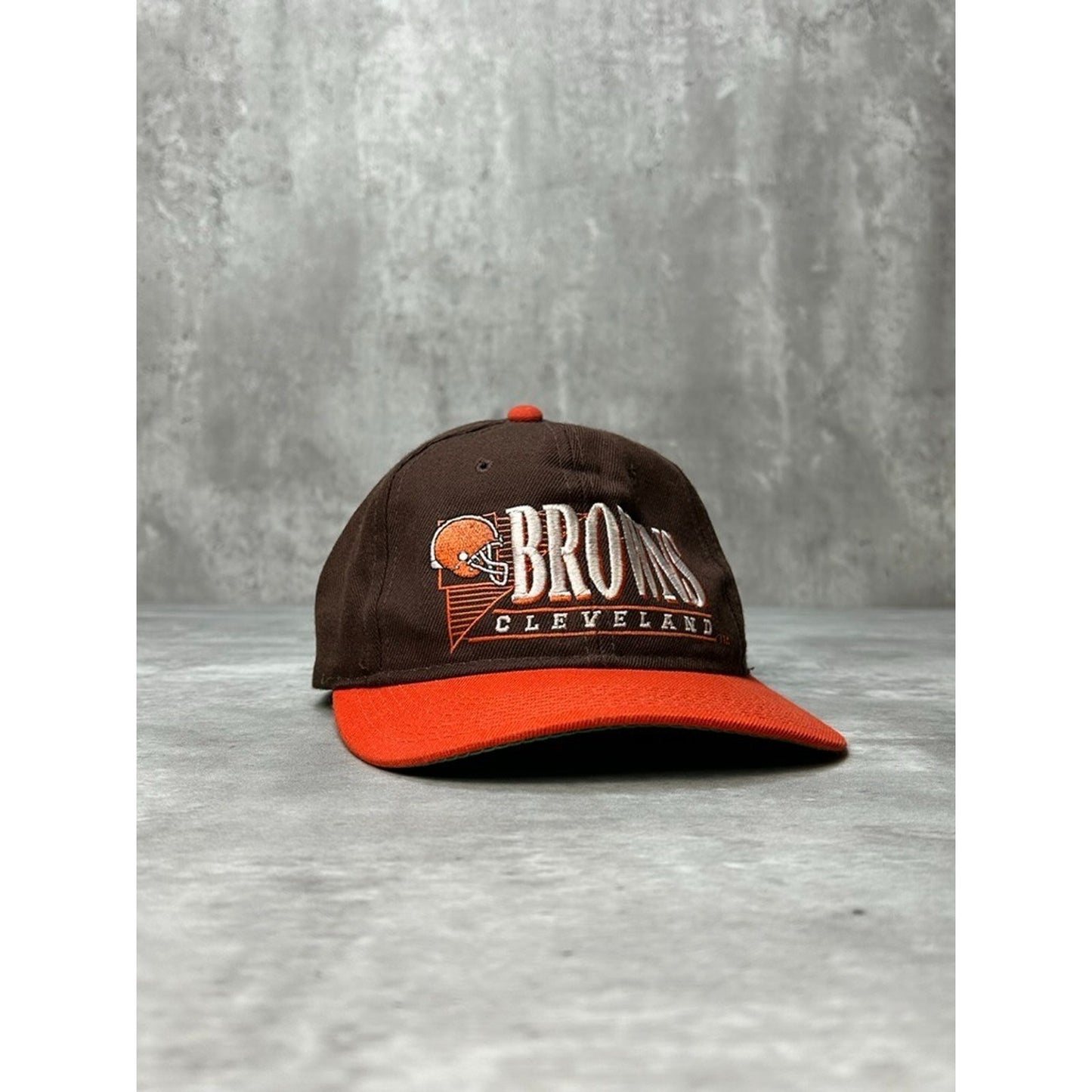 Vintage 90s Cleveland Browns NFL Embroidered Spellout Snapback Hat OSFA