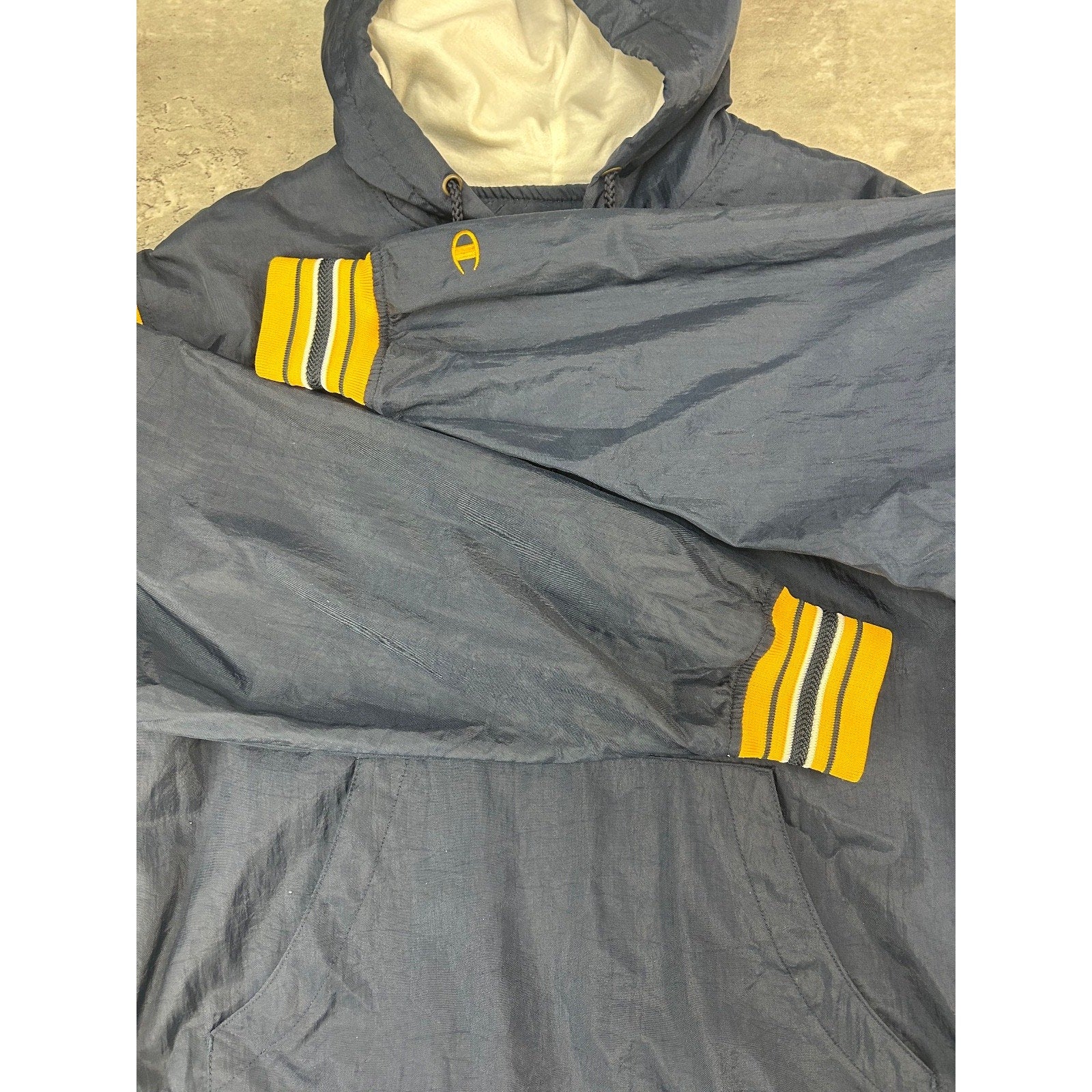 Vintage South Dakota State NCAA 1/2 Pullover Windbreaker Jacket Size Small