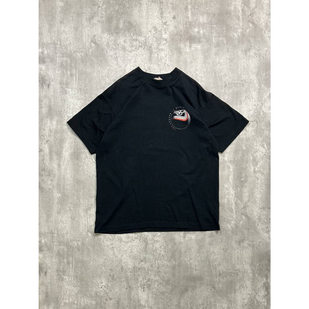 Vintage 90s The Legend Is Black Billiards Graphic T-Shirt Size XL