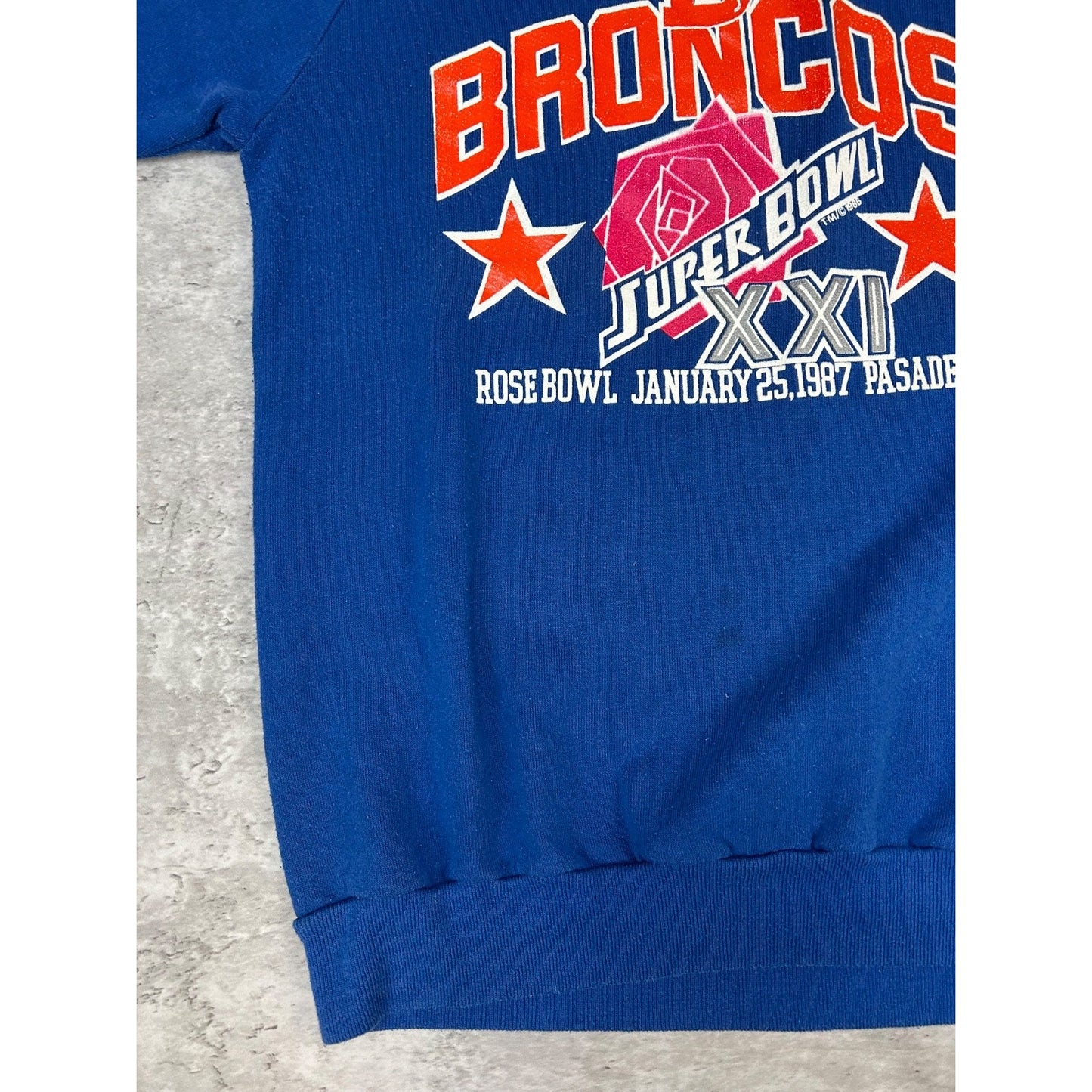 Vintage 1987 Denver Broncos NFL Rose Bowl Graphic Sweatshirt Size Medium