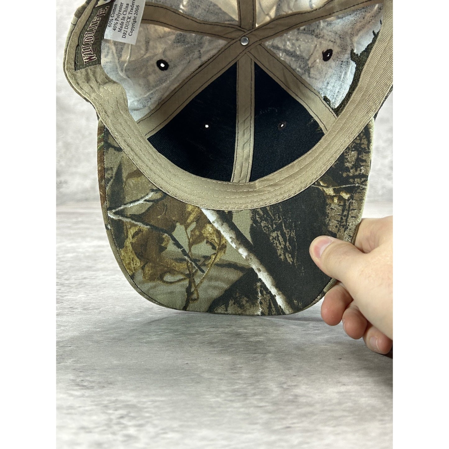 Vintage Realtree Camo Embroidered Deer Hunting Strapback Hat OSFA