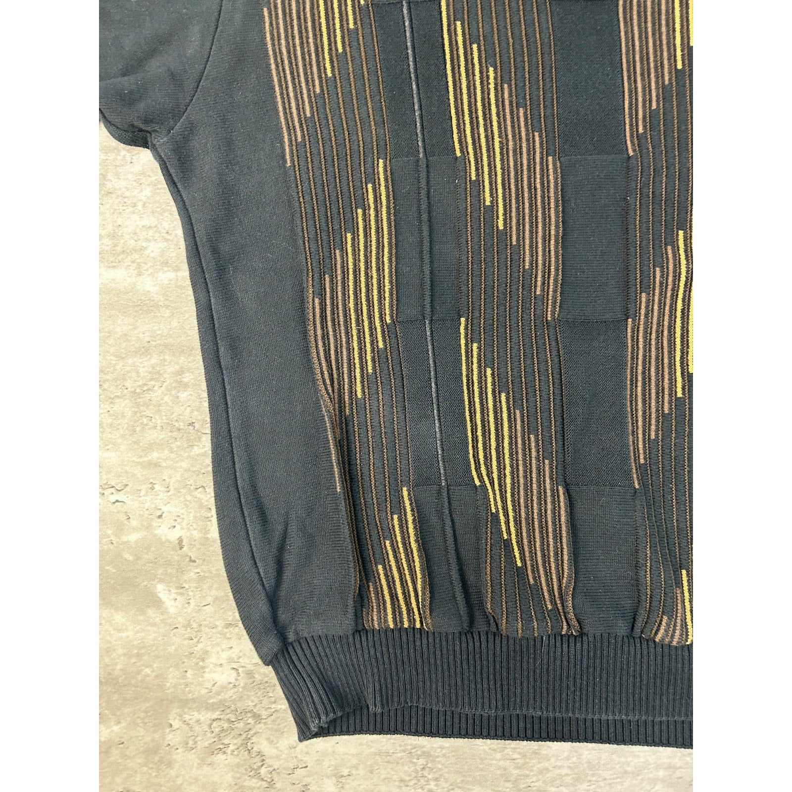 Vintage 90s Strada Abstract Striped Pullover Knit Sweater Size Large