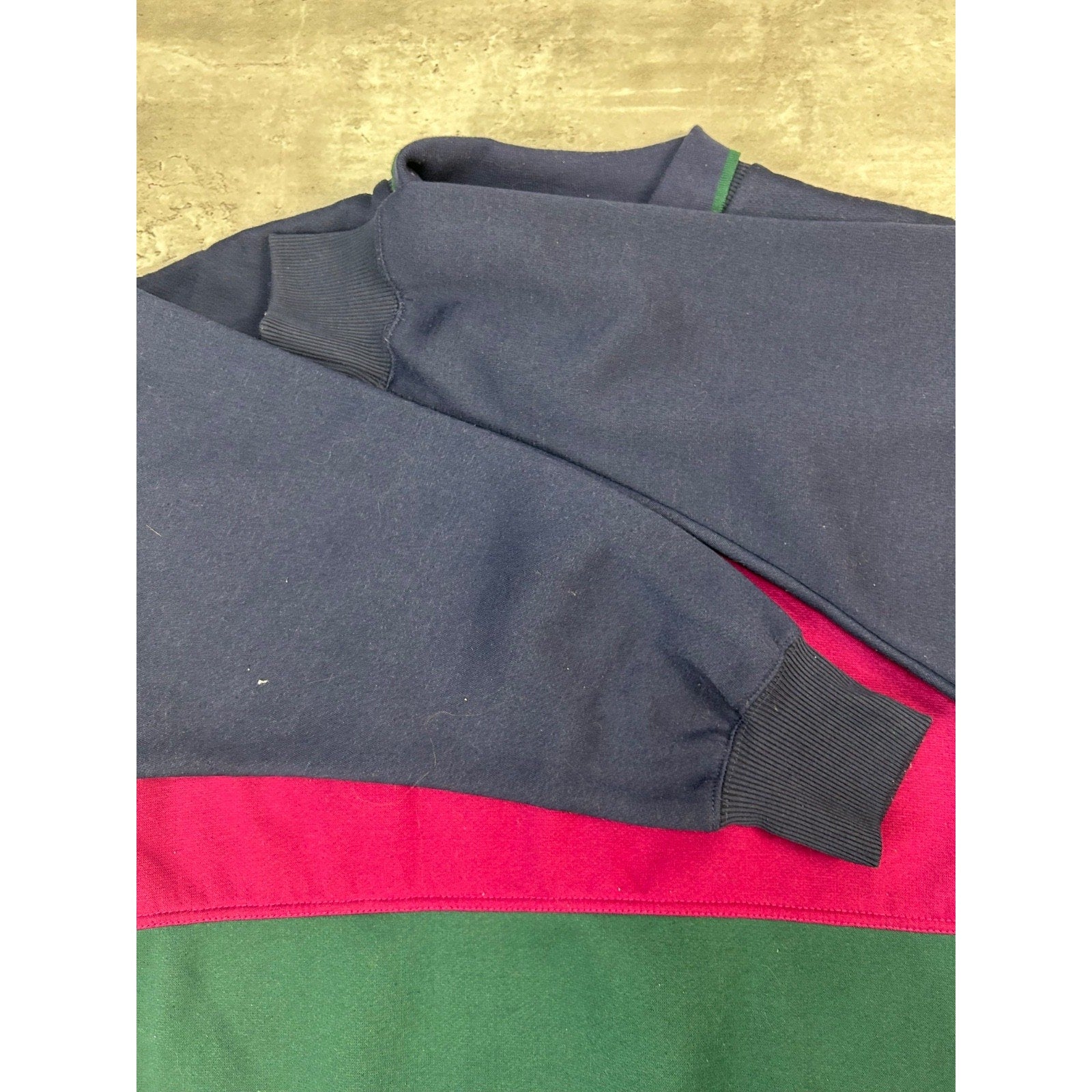 Vintage Steeple Chase Striped Embroidered Crest Collared Sweatshirt Size Medium