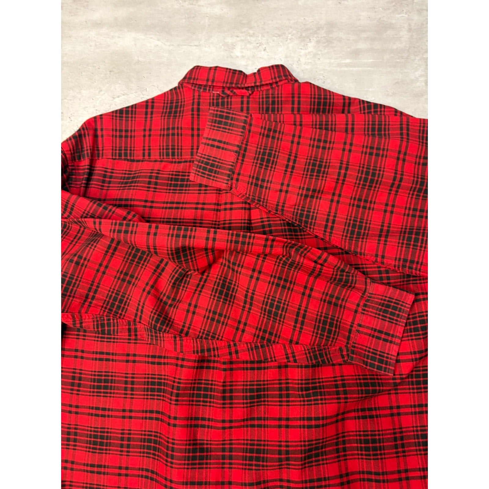 Vintage Tommy Hilfiger Embroidered Crest Plaid Cropped Button Up Shirt Sz Medium