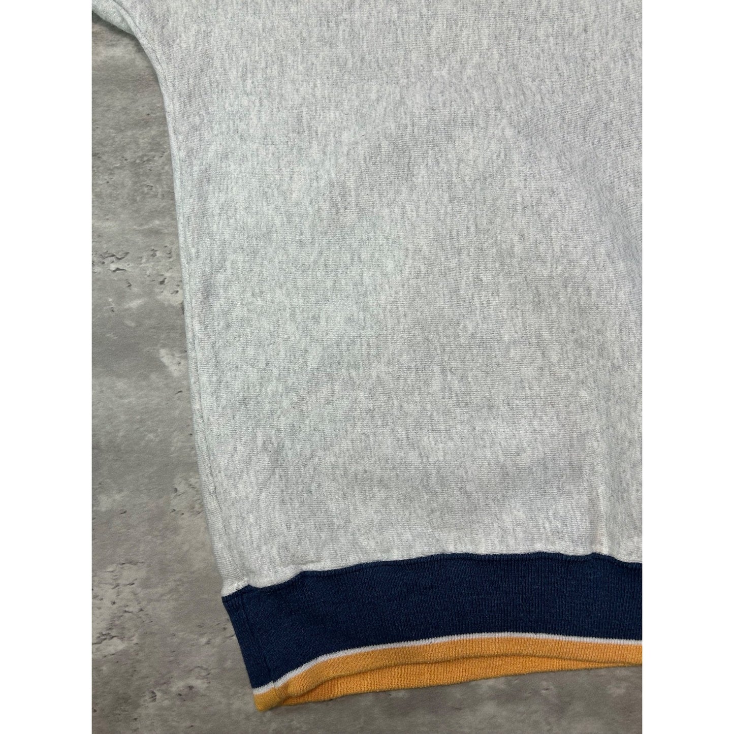 Vintage 90s Notre Dame NCAA Embroidered Arm To Arm Spellout Sweatshirt Sz Large