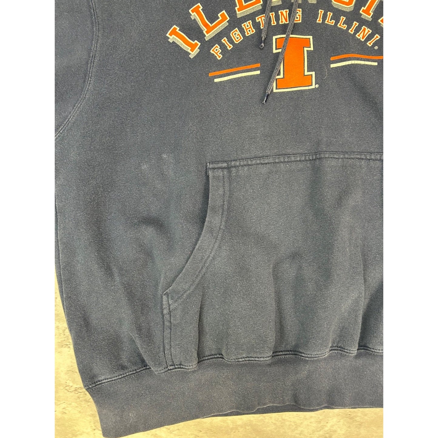 Vintage Illinois Fighting Illinis NCAA Graphic Spellout Hooded Sweatshirt Large