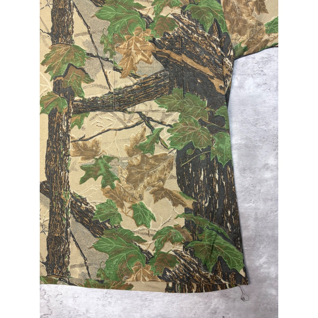 Vintage Realtree Camo Hunting T-Shirt Size Large