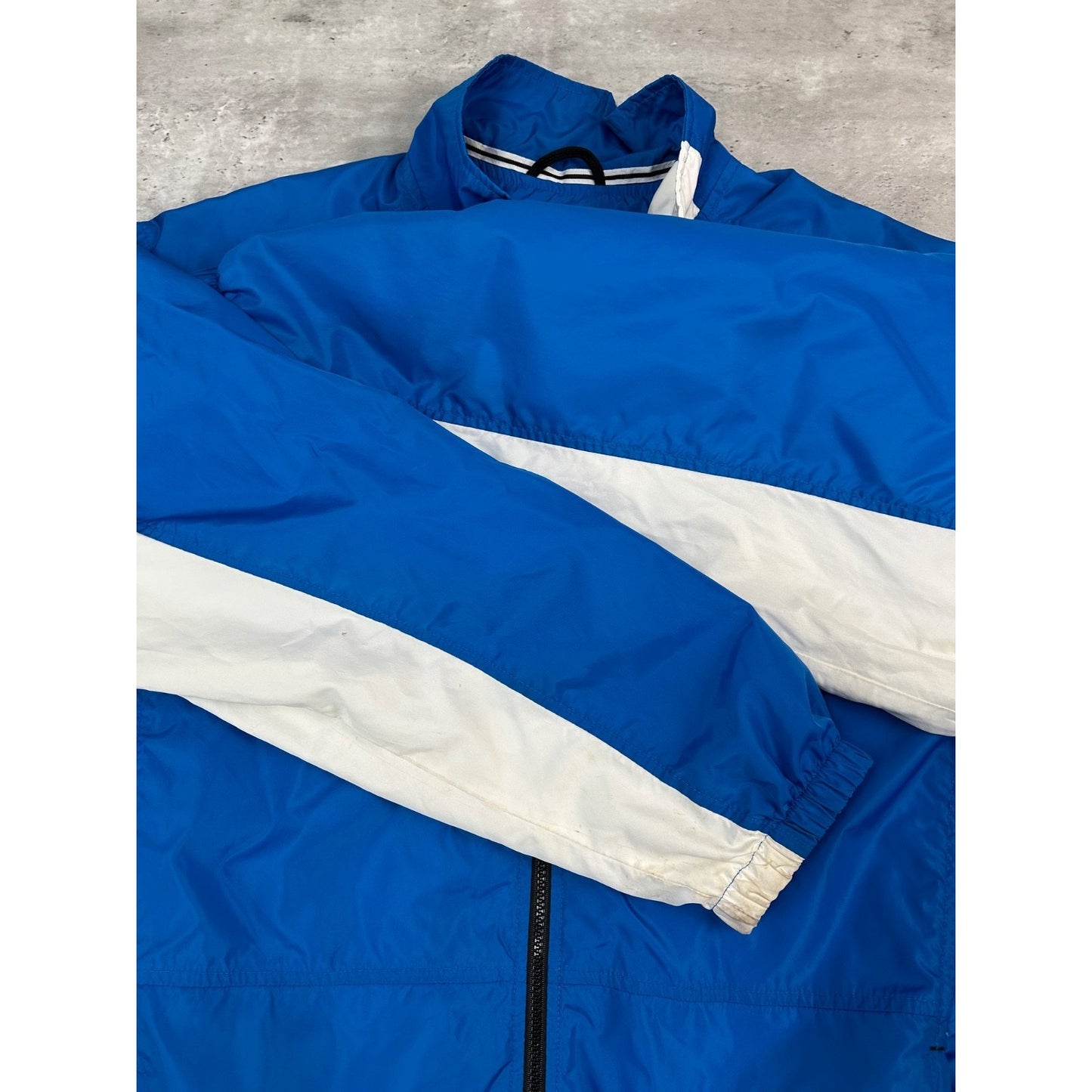 Vintage 2000s Nike Embroidered Swoosh Nylon Full Zip Jacket Size Large