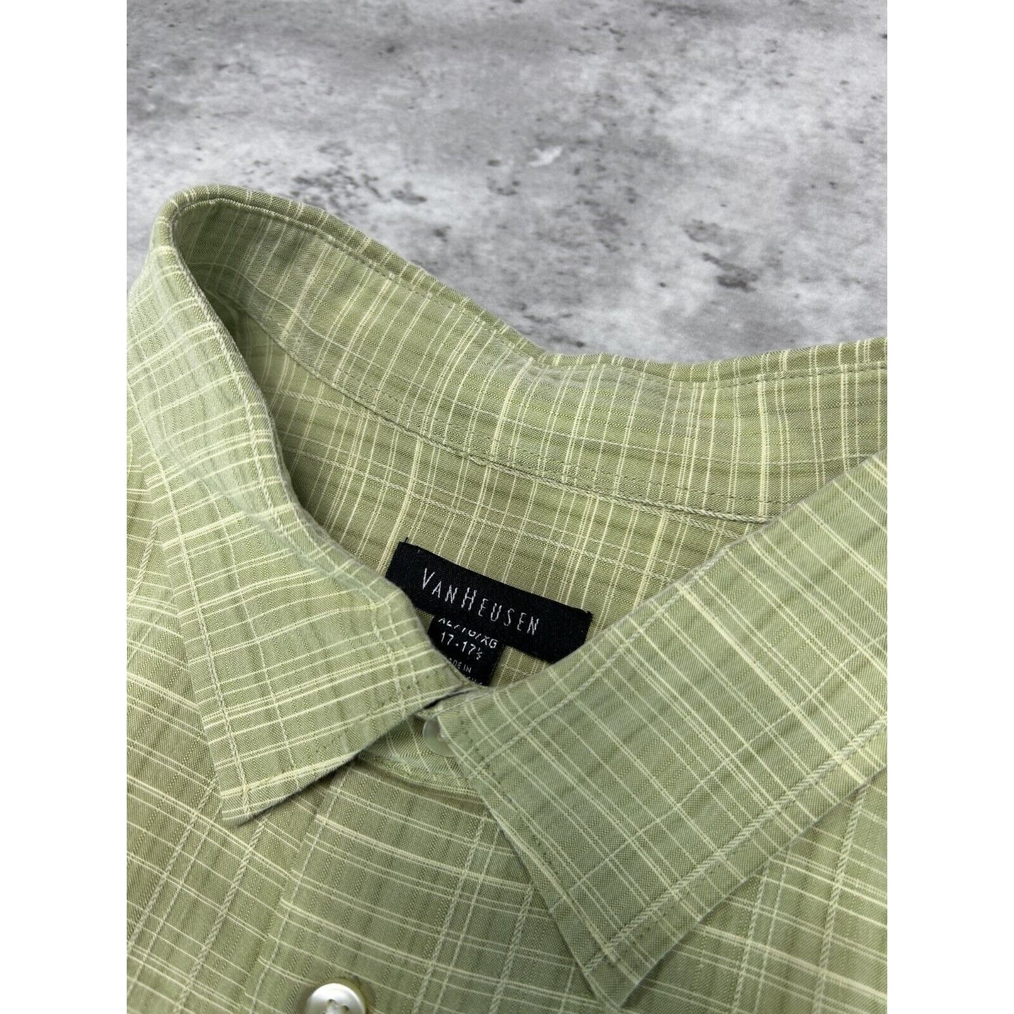 Vintage Van Heusen Plaid Short Sleeve Cropped Button Up Shirt Size XL
