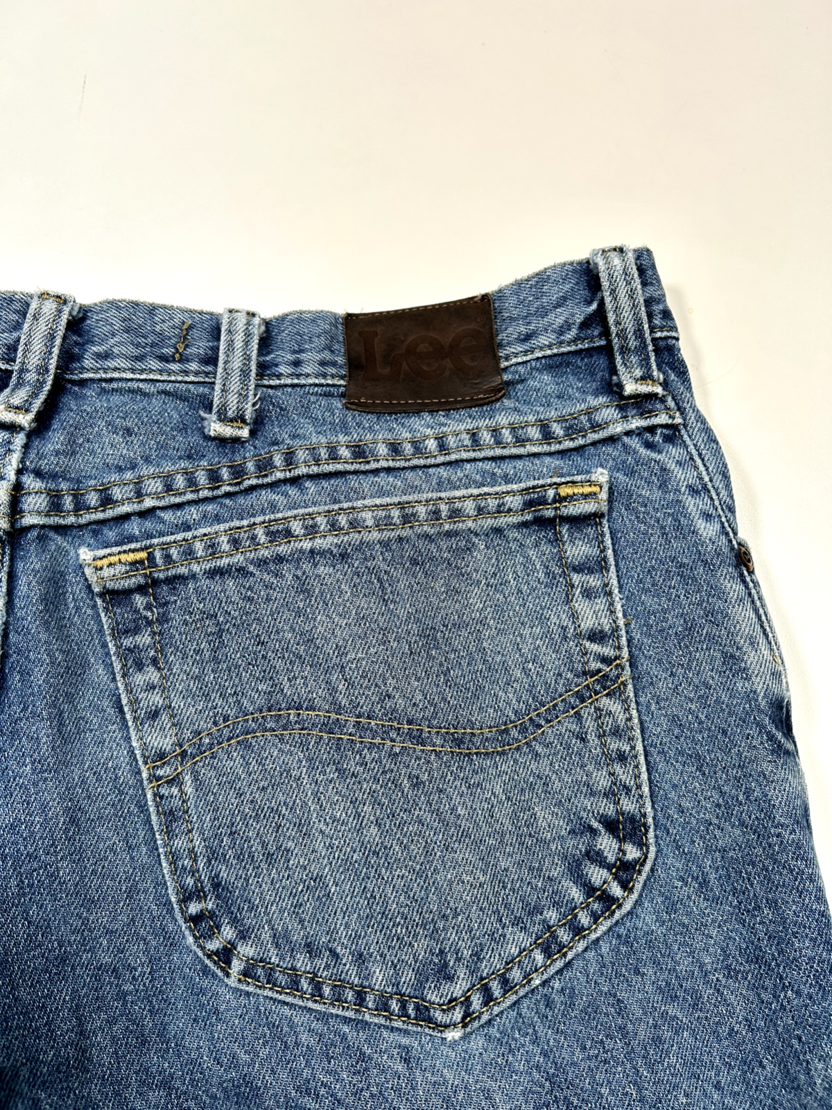 Vintage Lee Regular Fit Medium Wash Denim Pants Size 37W