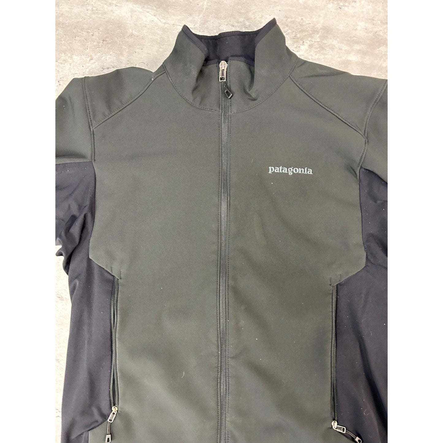 Vintage Patagonia Tonal Spellout Logo Nylon Full Zip Jacket Size Medium Black