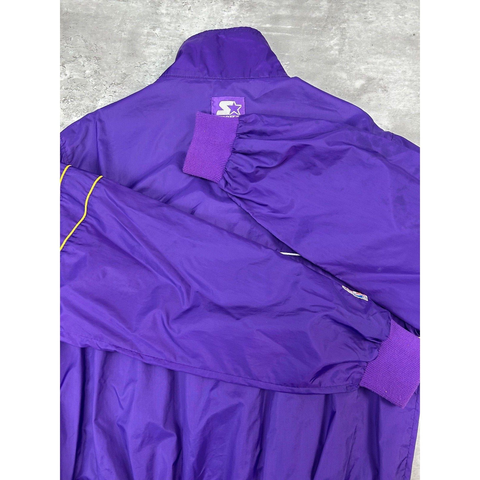 Vintage 80s Los Angeles Lakers NBA Nylon Starter Windbreaker Jacket Size Medium