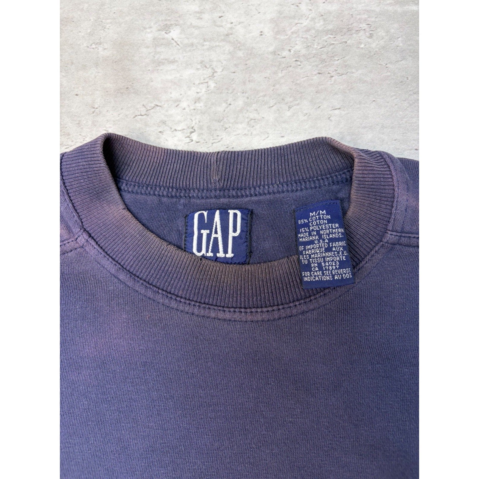 Vintage 90s Gap Blank Pullover Crewneck Sweatshirt Size Medium