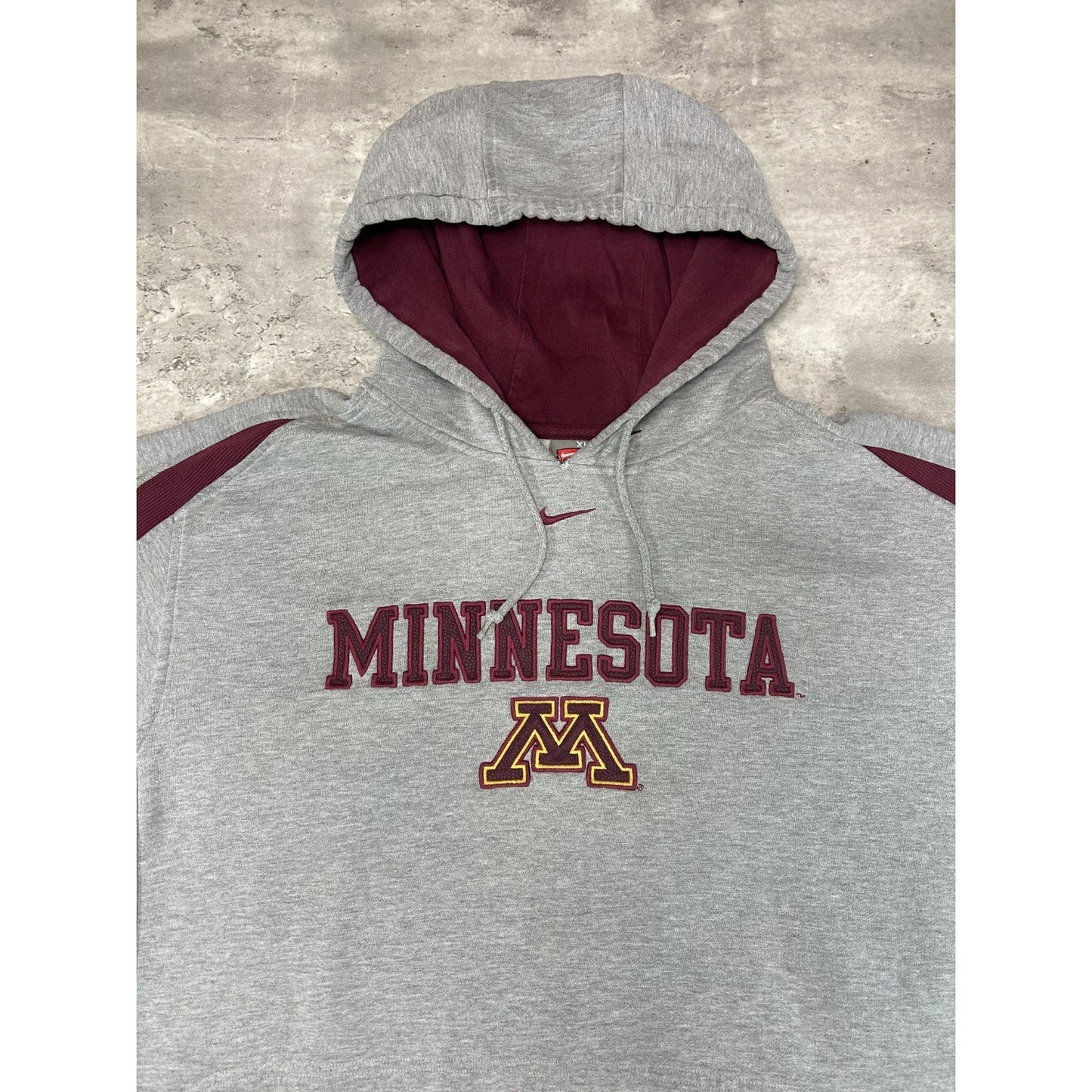 Vintage Minnesota Gophers NCAA Nike Middle Swoosh Hooded Sweatshirt Size XL