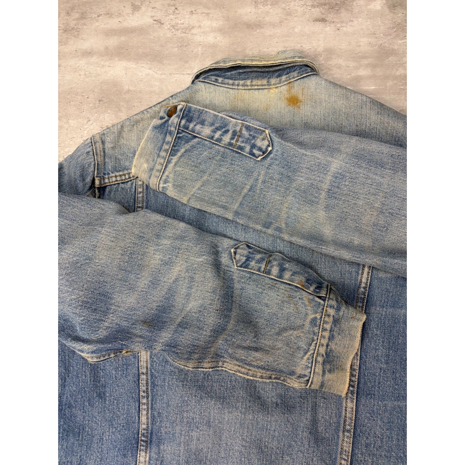 Vintage 1960s GWG Kings Medium Wash Denim Trucker Jacket Size Medium