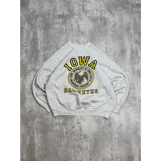 Vintage 90s Iowa Hawkeyes NCAA Collegiate Crest Graphic Sweatshirt Size Medium