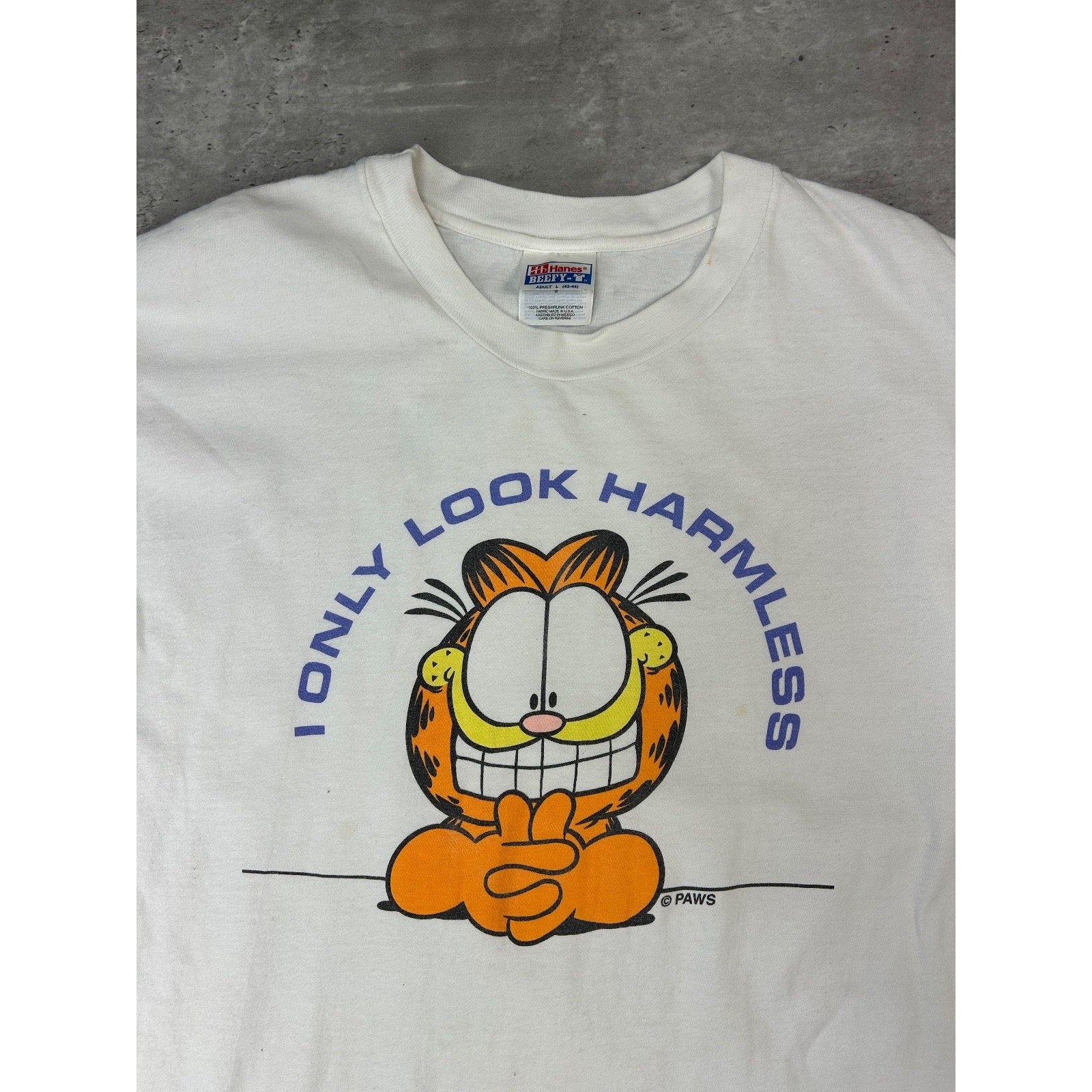 Vintage 90s Garfield I Only Look Harmless Cartoon Character T-Shirt Size Large