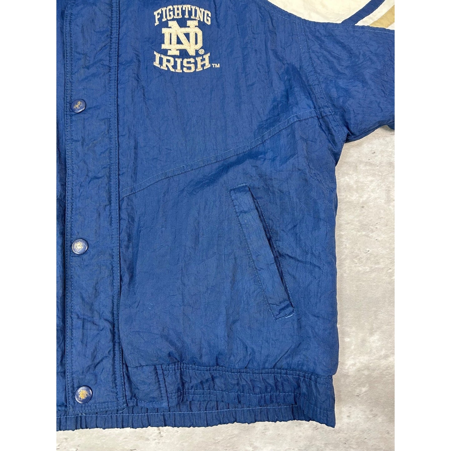 Vintage 90s Notre Dame Fighting Irish NCAA Insulated Starter Jacket Size Small