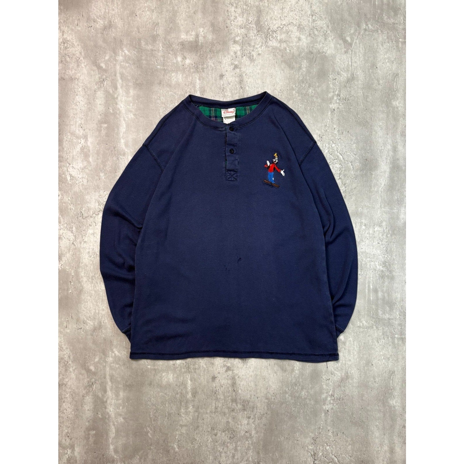 Vintage 90s Disney Goofy Embroidered 1/4 Button Long Sleeve T-Shirt Size Medium