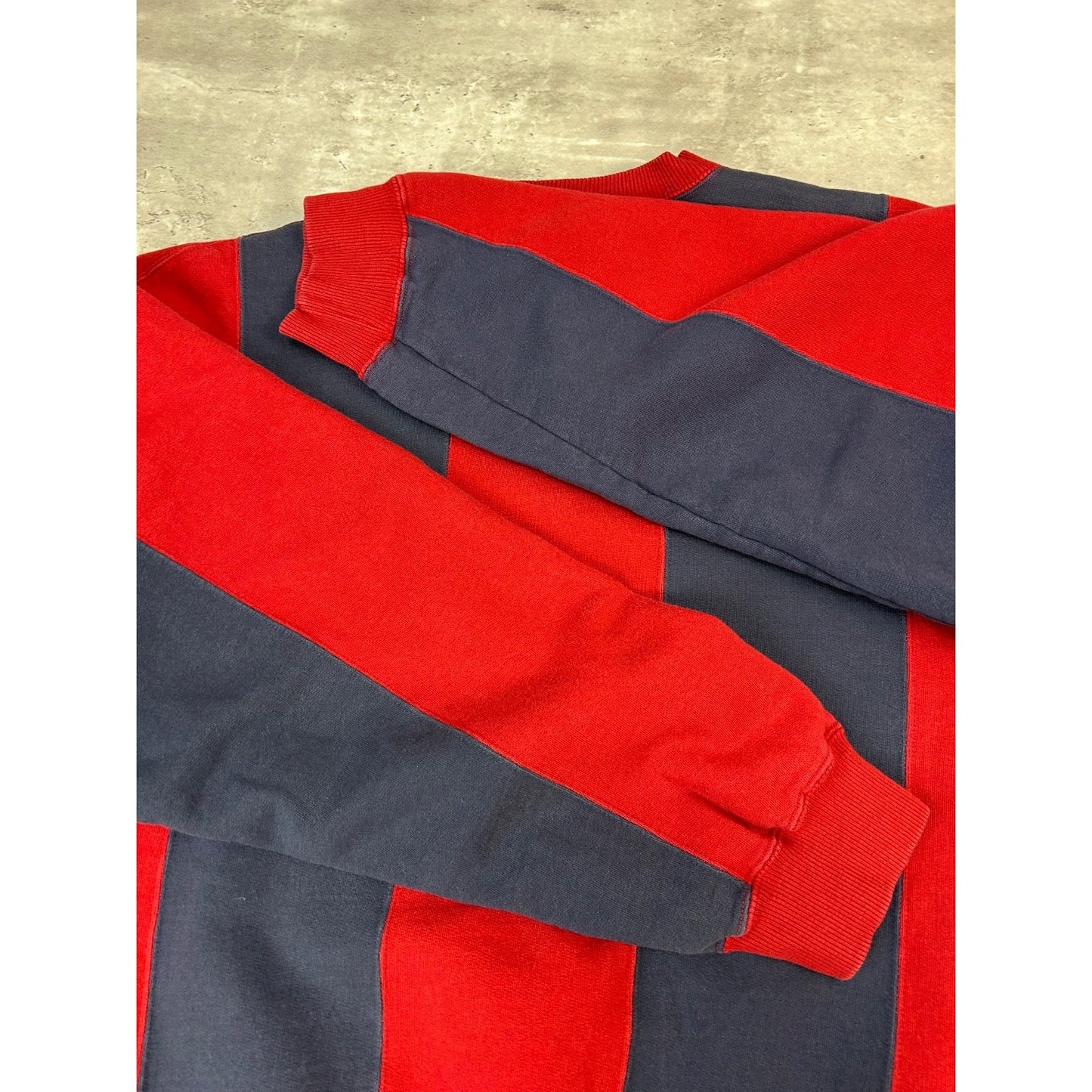 Vintage Chaps Embroidered Crest Striped Crewneck Sweatshirt Size Large