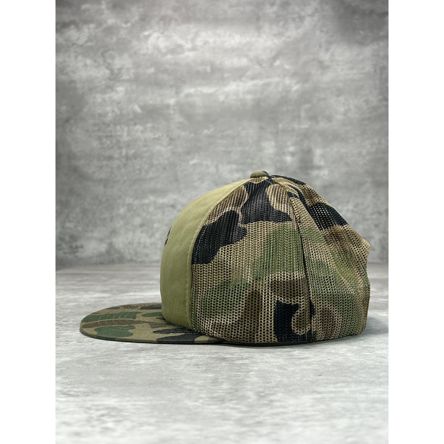 Vintage 80s Fairmans Guns Hunting Camo Graphic Trucker Snapback Hat OSFA