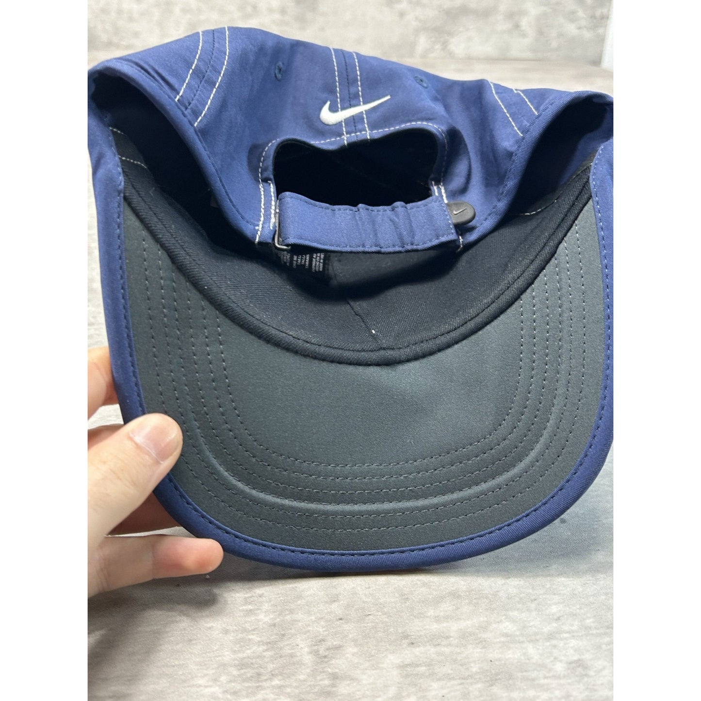 Nike Golf Embroidered Swoosh Strapback Hat OSFA
