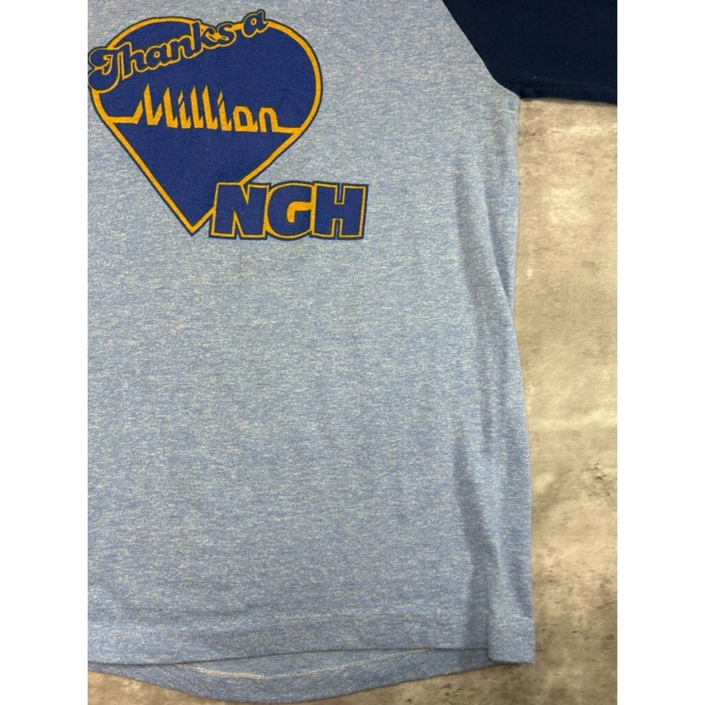 Vintage 1970s Thanks A Million NGH Graphic Spellout Raglan T-Shirt Size Medium