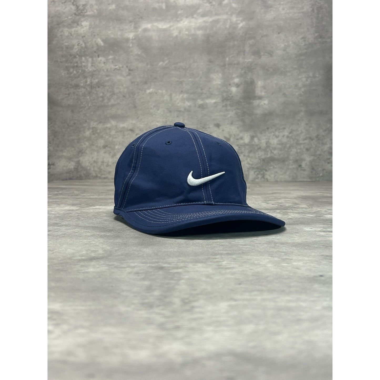 Nike Golf Embroidered Swoosh Strapback Hat OSFA