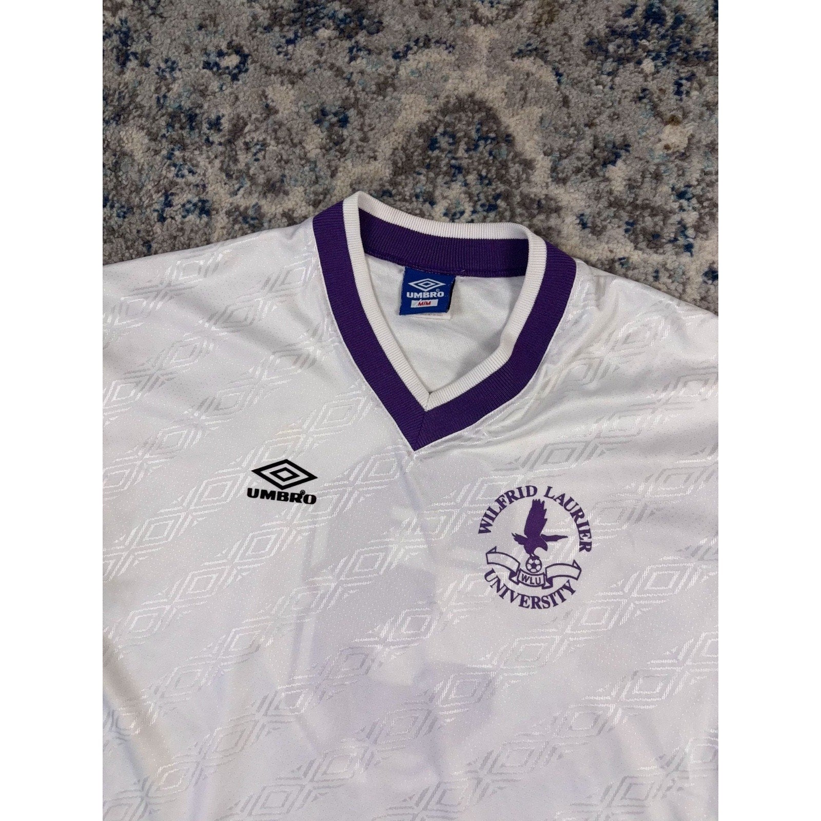 Vintage Wilfred Laurier University NCAA Collegiate Umbro Soccer Jersey Sz Medium