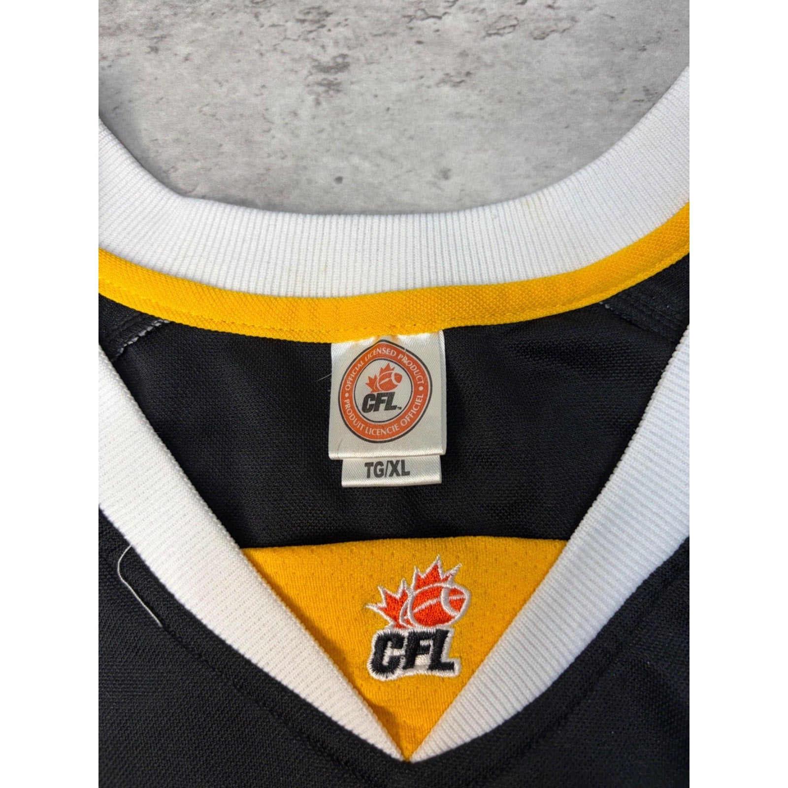 Vintage Hamilton Tiger Cats CFL Embroidered Long Sleeve Football Jersey Size XL