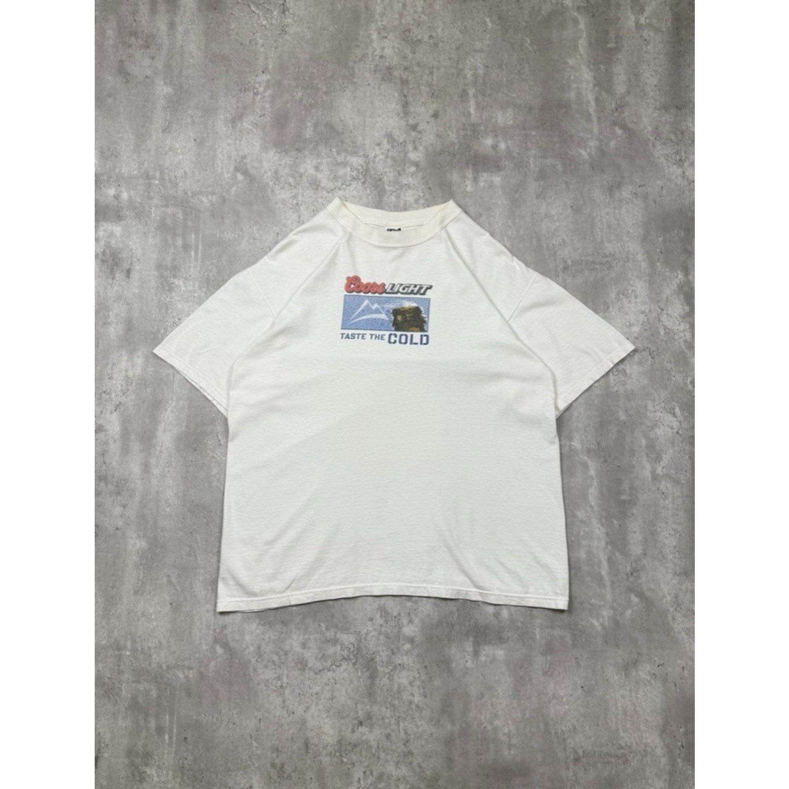 Vintage Coors Light Taste The Cold Beer Promo Graphic T-Shirt Size Large
