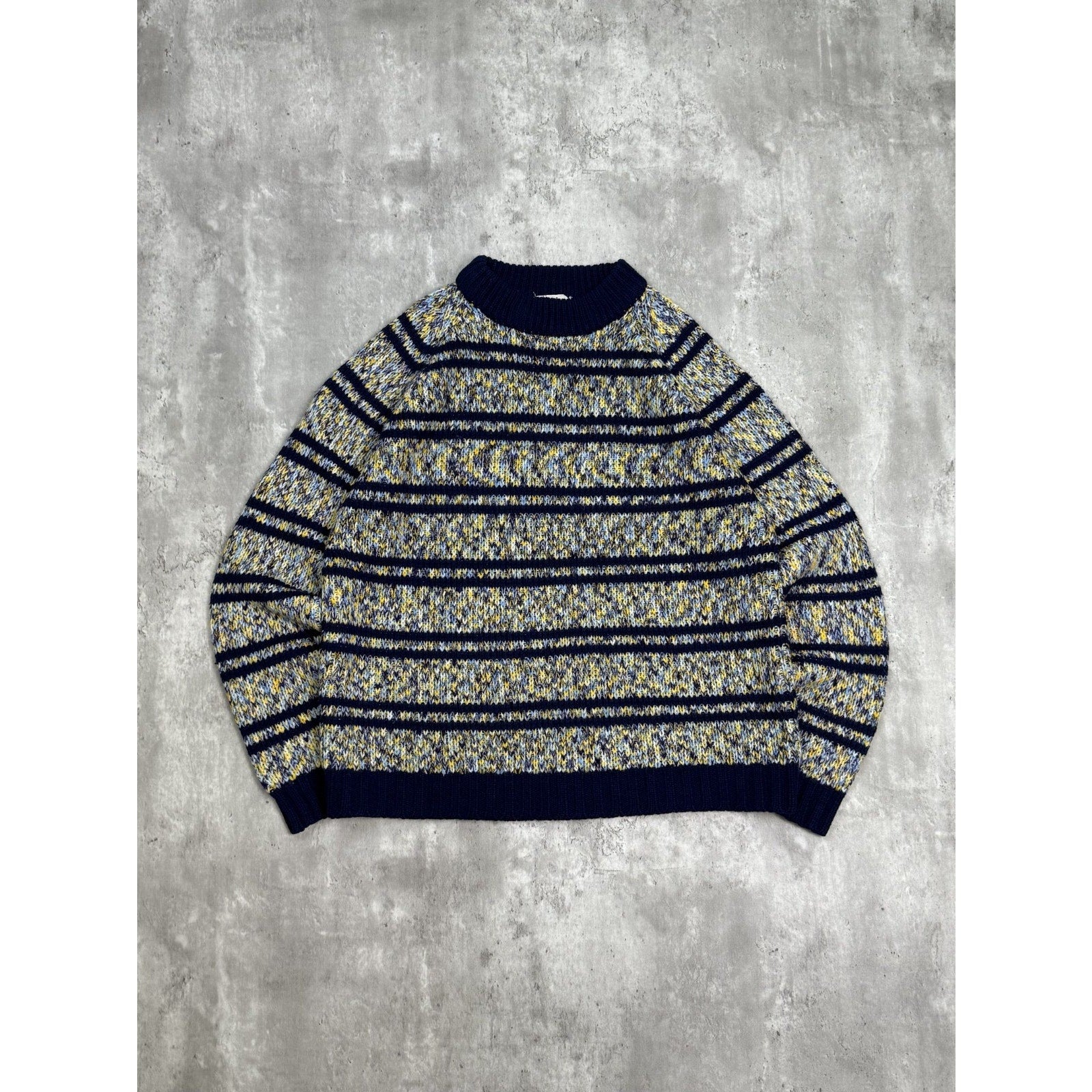 Vintage Abstract Striped Pullover Ribbed Knit Sweater Size Medium