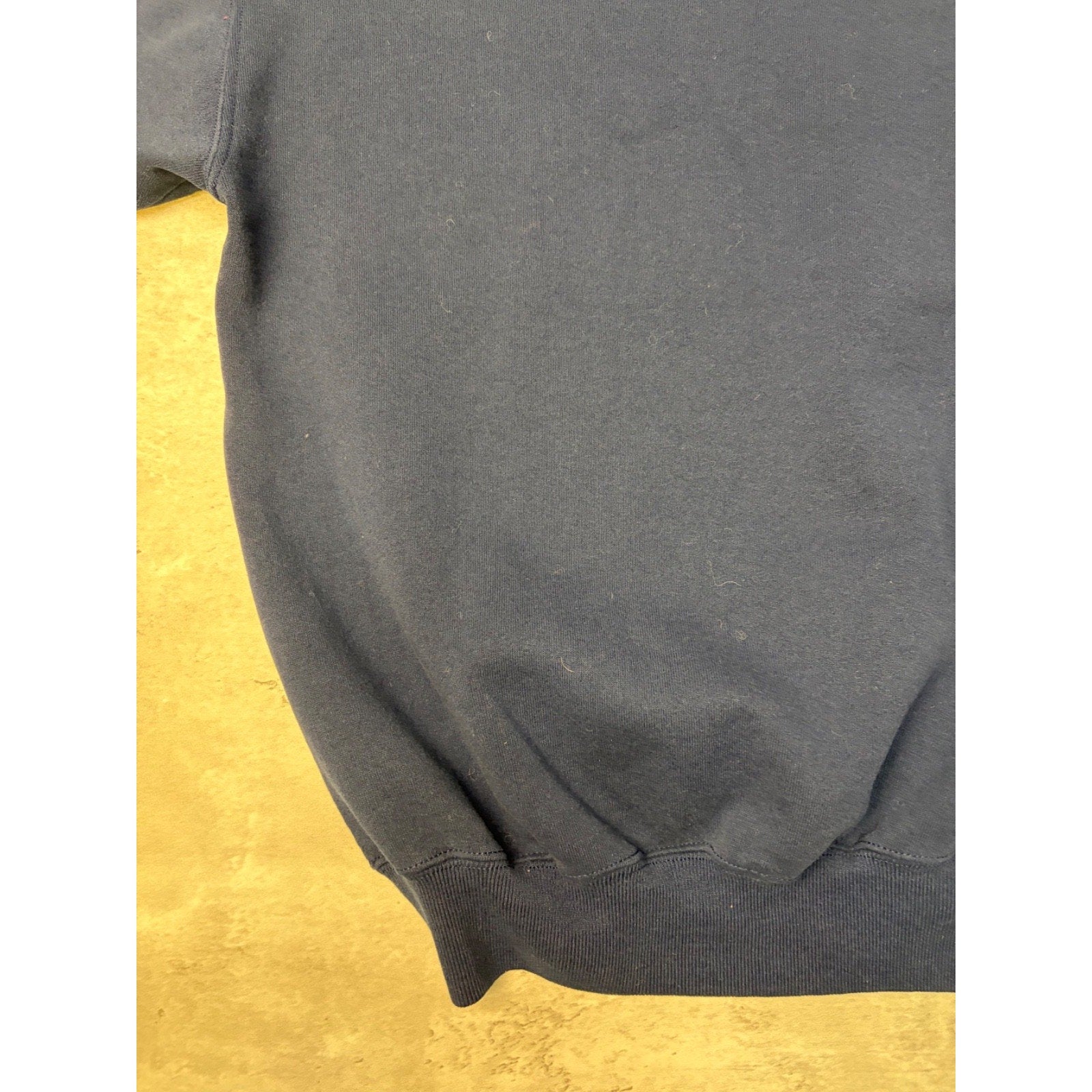 Vintage Notre Dame Fighting Irish NCAA Script Spellout Sweatshirt Size Large