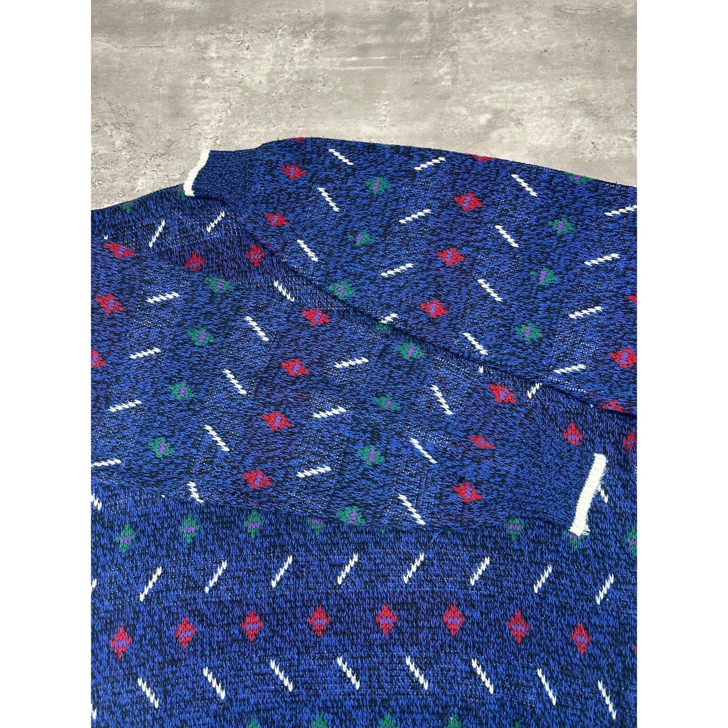 Vintage 90s Van Heusen Abstract Striped Pullover Knit Sweater Size Large Tall