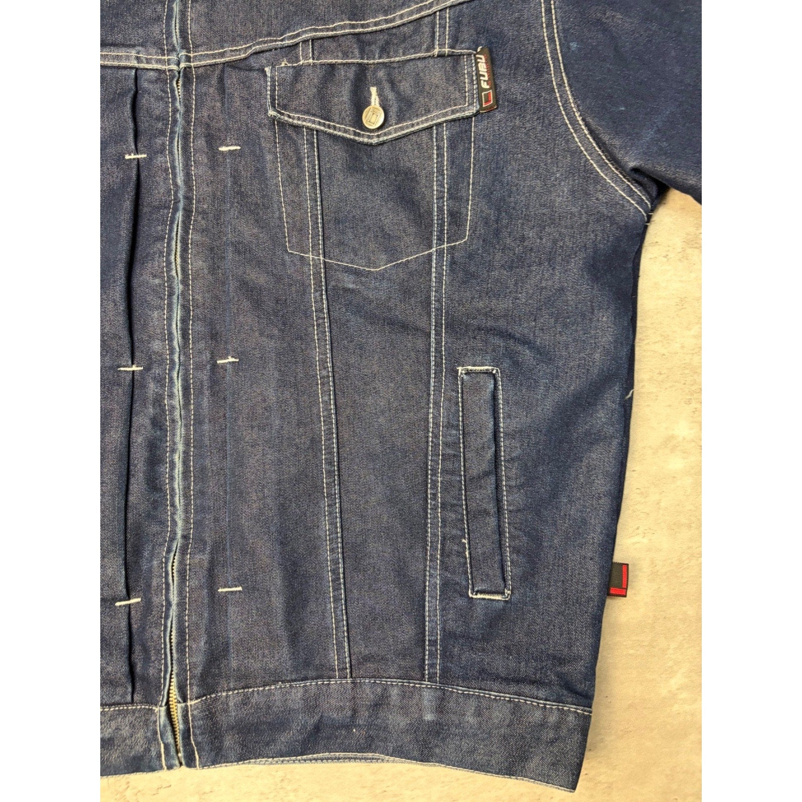Vintage Y2K Fubu Dark Wash Denim Contrast Stitch Trucker Jacket Size Large