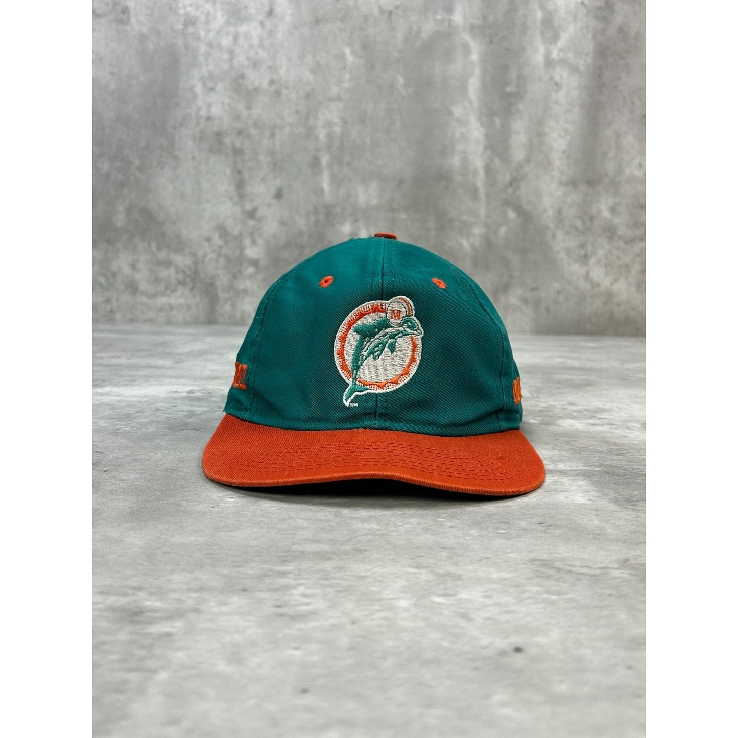 Vintage 90s Miami Dolphins NFL Embroidered Logo Football Snapback Hat OSFA