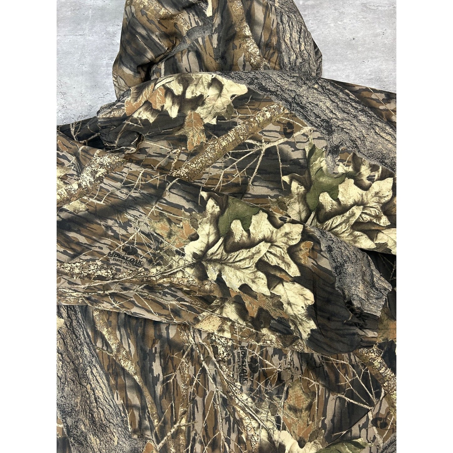 Vintage 80s/90s Mossy Oak Tree Camo Hunting Windbreaker Jacket Size Medium