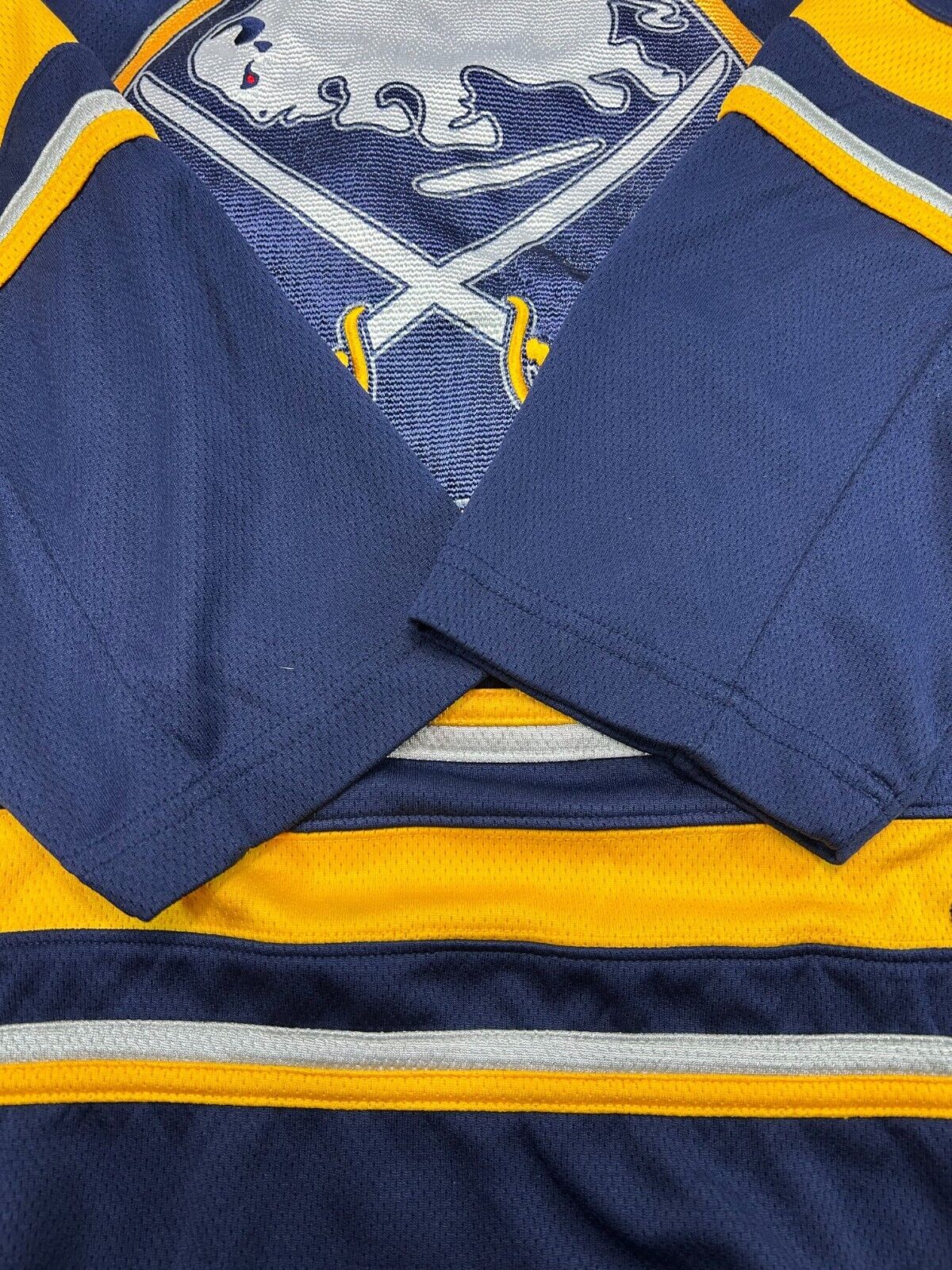 Jack Eichel Buffalo Sabres Stitched NHL Hockey Jersey Size Large Blue