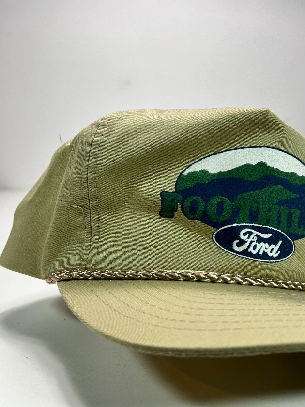 Vintage 80s/90s Ford Foothills Graphic Spell Out Snapback Hat OSFA Beige