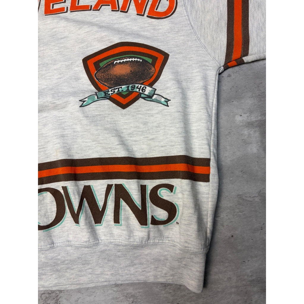 Vintage 1990 Cleveland Browns NFL AOP Spellout Graphic Sweatshirt Size Medium