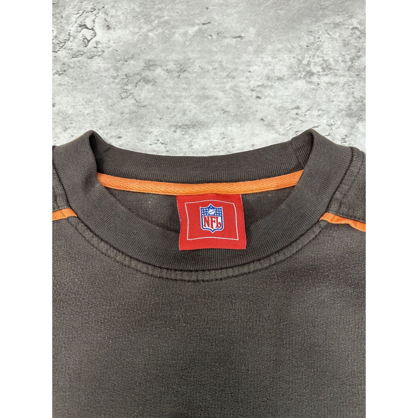 Vintage Cleveland Browns NFL Embroidered Spellout Football Sweatshirt Size XL