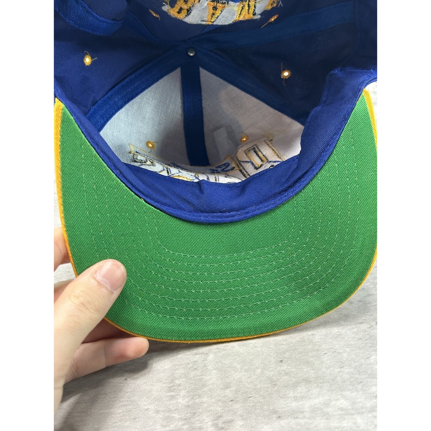 Vintage 90s St Louis Rams NFL Embroidered Spellout Snapback Hat OSFA