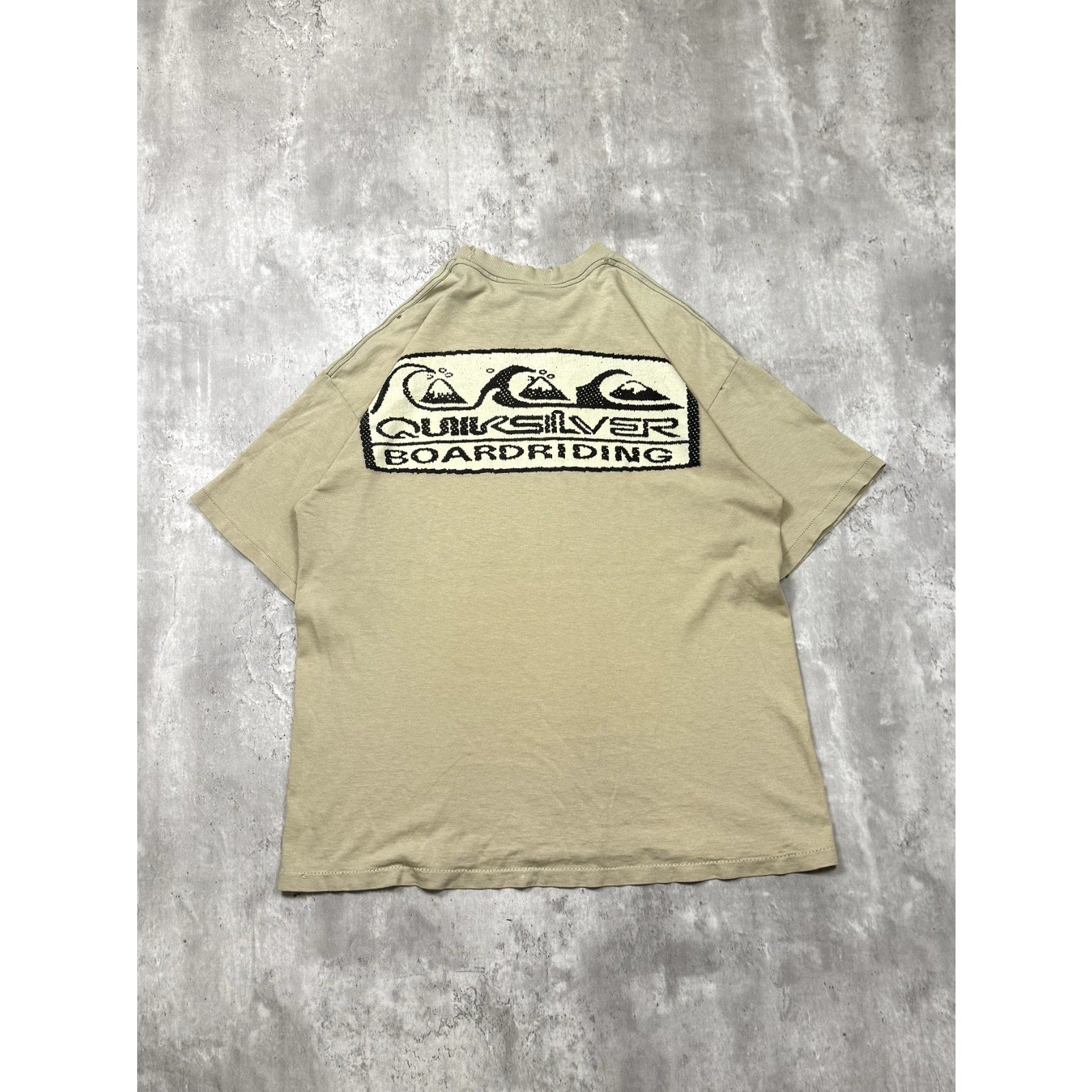 Vintage Y2K Quiksilver Boardriding Graphic Surf T-Shirt Size Large