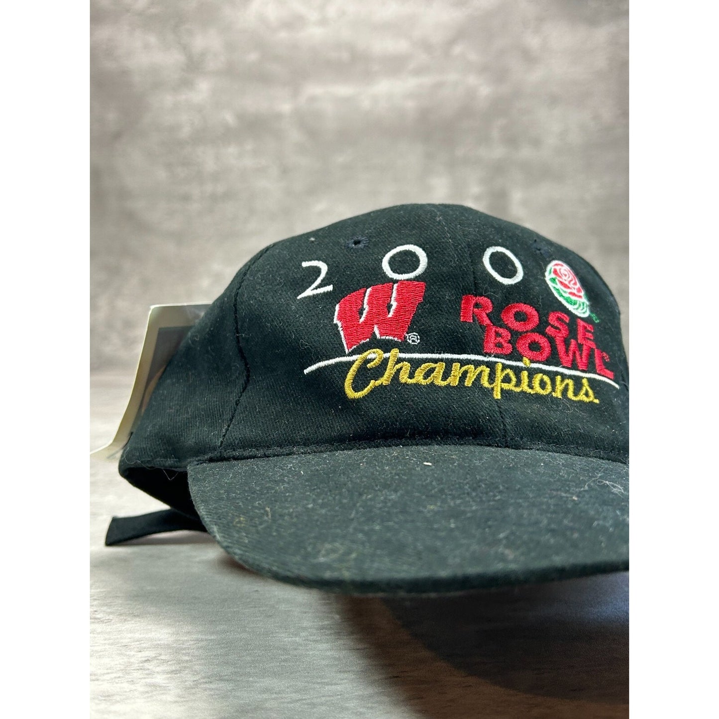 Vintage 2000 Wisconsin Badgers NCAA Rose Bowl Champs Strapback Hat OSFA