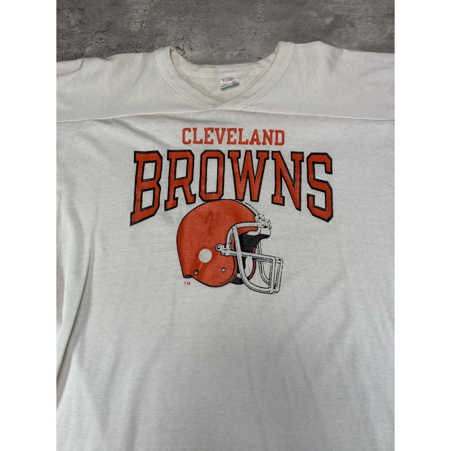 Vintage 80s Cleveland Browns NFL Helmet Graphic Football Jersey Size XL