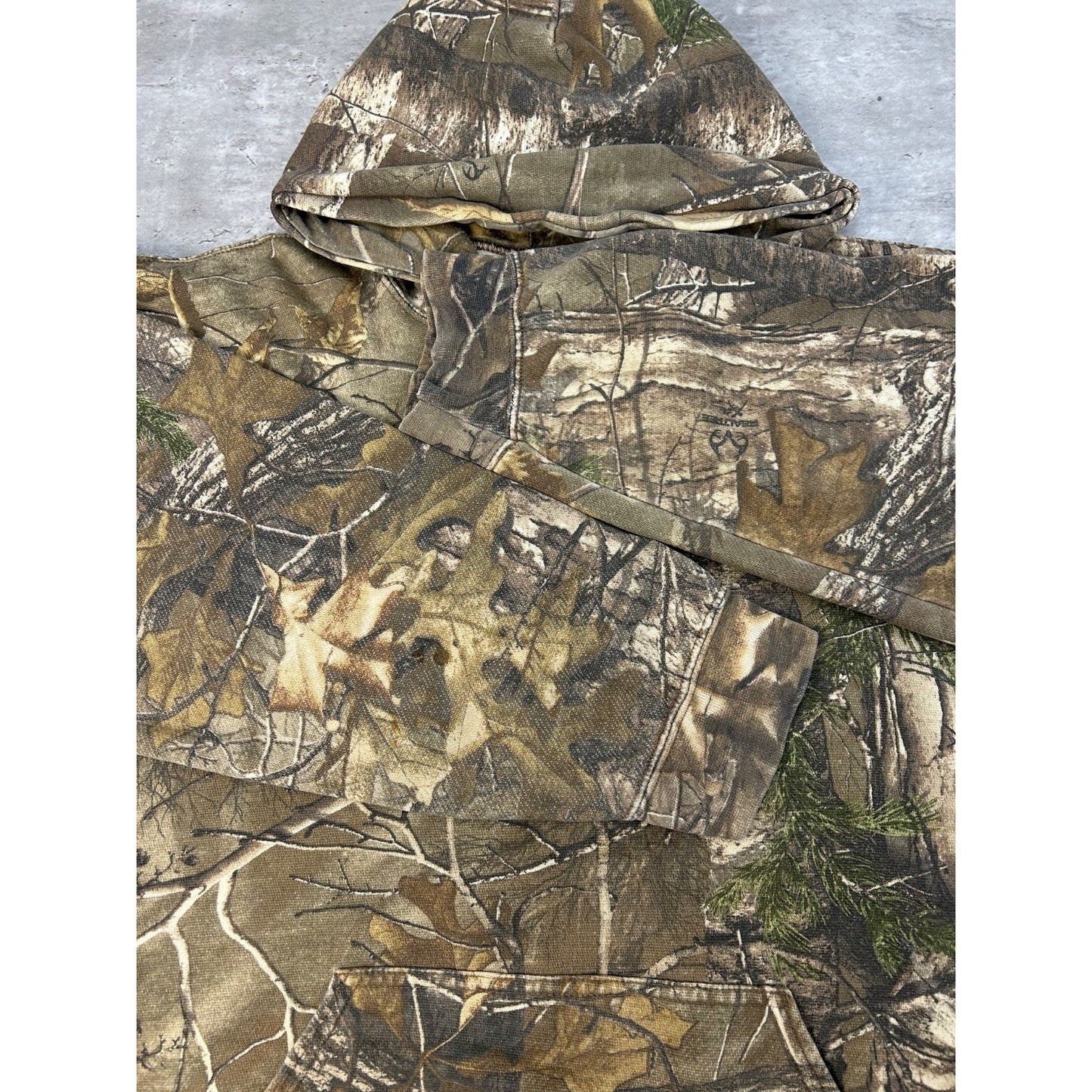 Vintage Realtree Xtra Tree Camo Hooded Hunting Sweatshirt Size Large