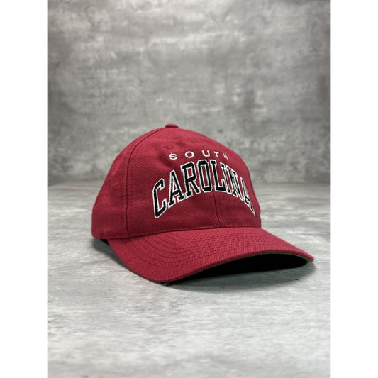 Vintage 90s South Carolina Gamecocks NCAA Arc Spellout Snapback Hat OSFA Red