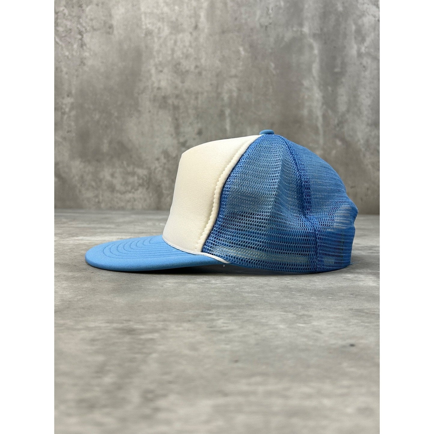 Vintage 80s/90s Blank Two Tone Trucker Snapback Hat OSFA