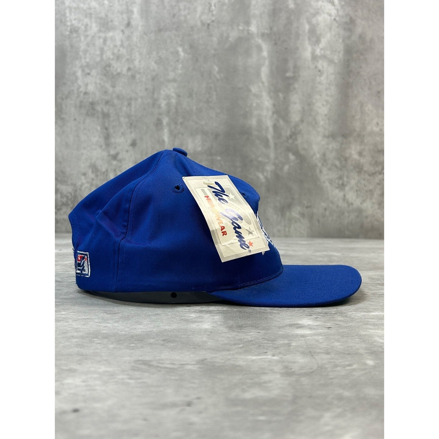 Vintage 90s Toronto Maple Leafs NHL Embroidered Spellout Snapback Hat OSFA